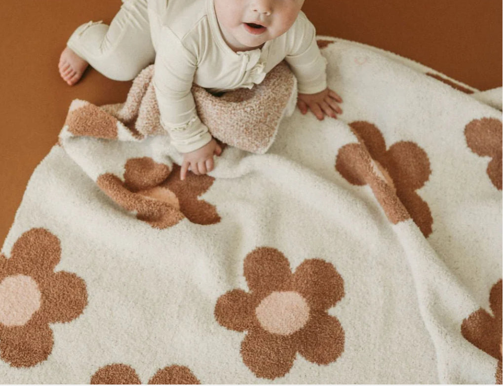 Caramel Daisy - Plush Blanket