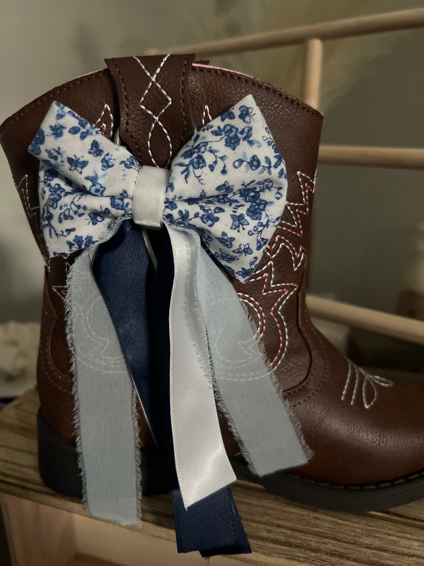 Boot Bows