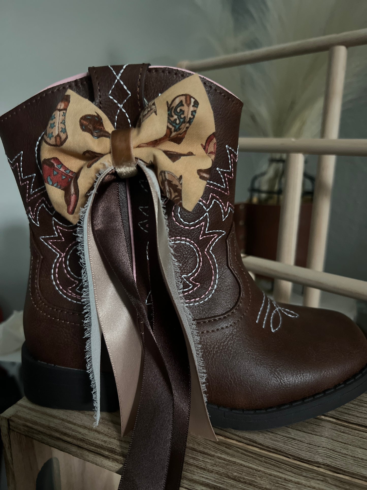 Boot Bows